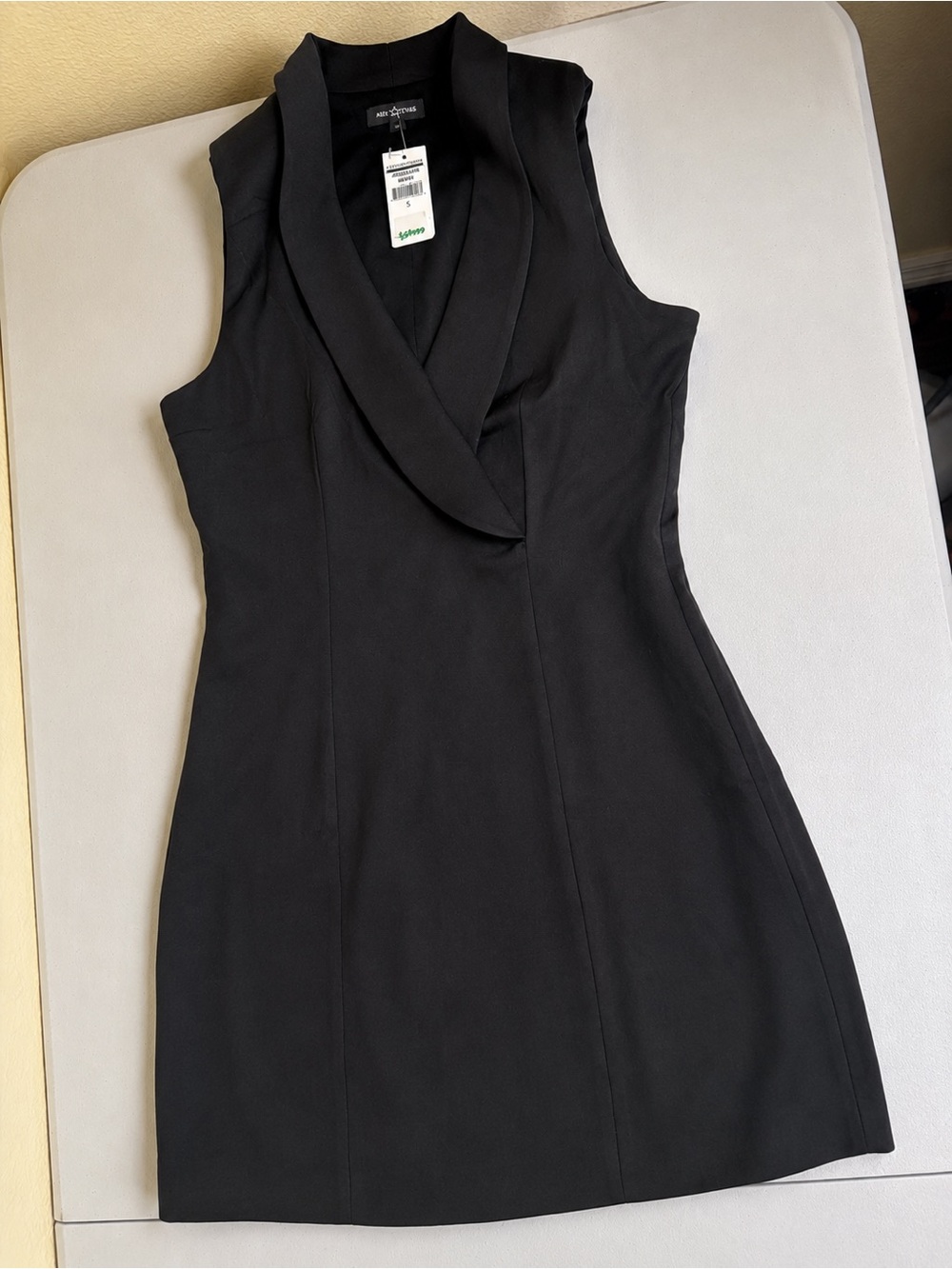 Area Stars Black Sleeveless Shawl Collar Sheath Dress NWT Size Small - Picture 2 of 6
